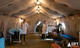 Военные палатки и полевой медицинский пункт от НПФ ОРТ на полигоне Ашулук
