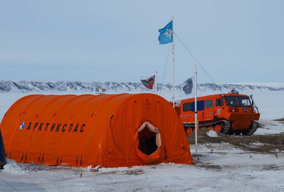 Палатка Арктикспас